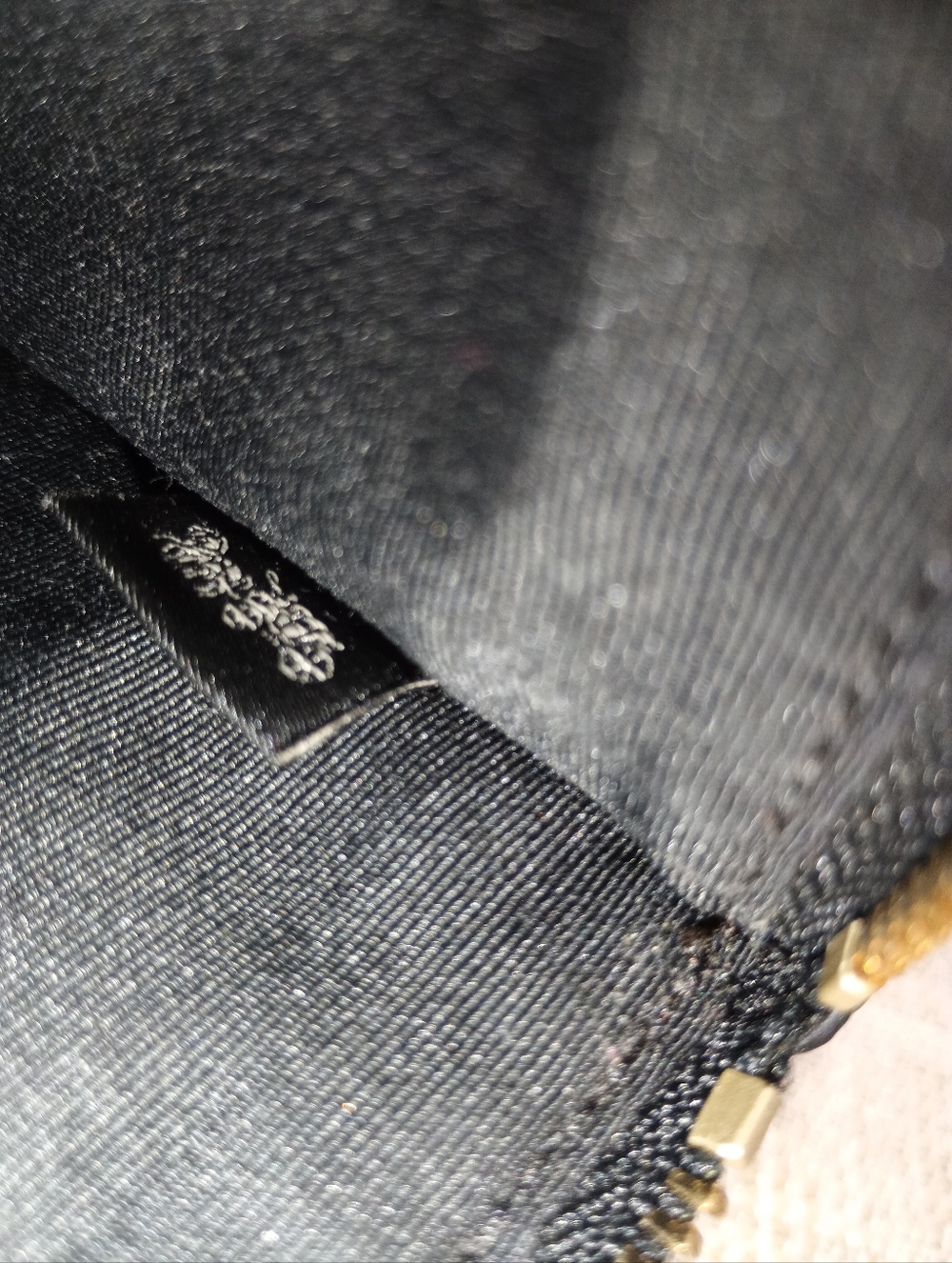Coach One Zip Wallet - Picture 11 of 11